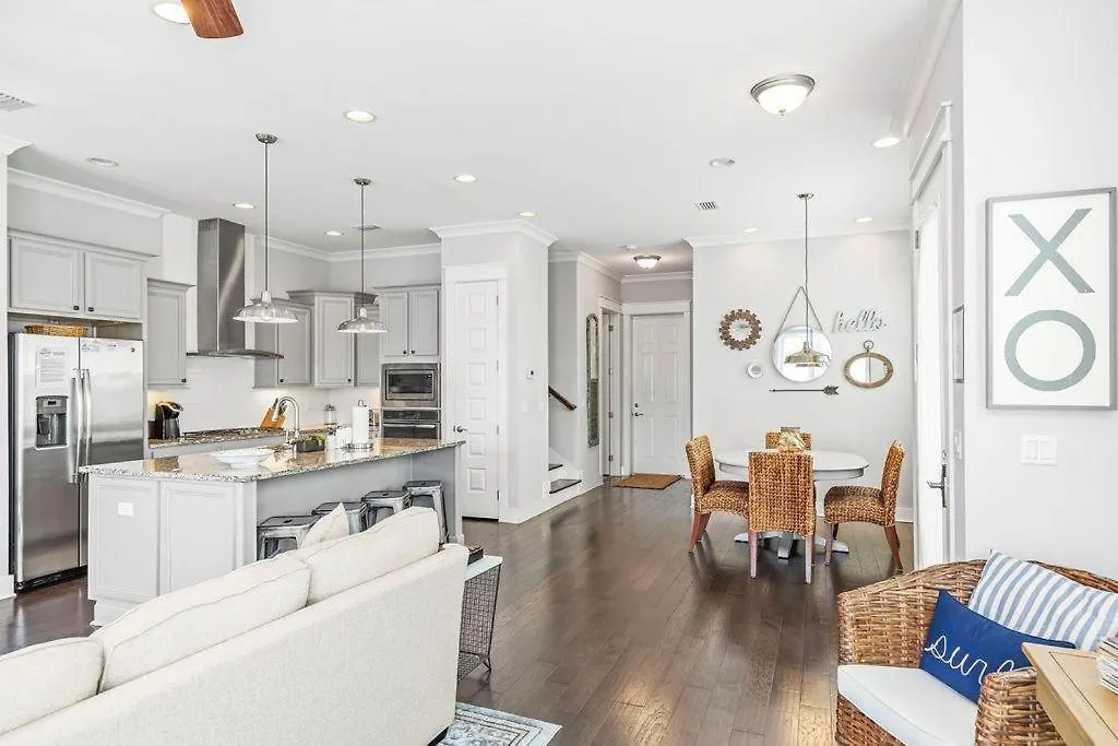 Prominence 30A - Lucky Old Sun Villa Panama City Beach Holiday home