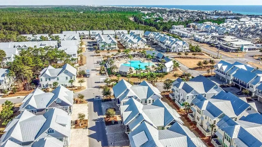 Prominence 30A - Lucky Old Sun Villa Panama City Beach Holiday home